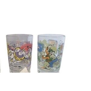 Vtg McDonald’s Walt Disney World 100 Years Of Magic Glass Cup Set of 2